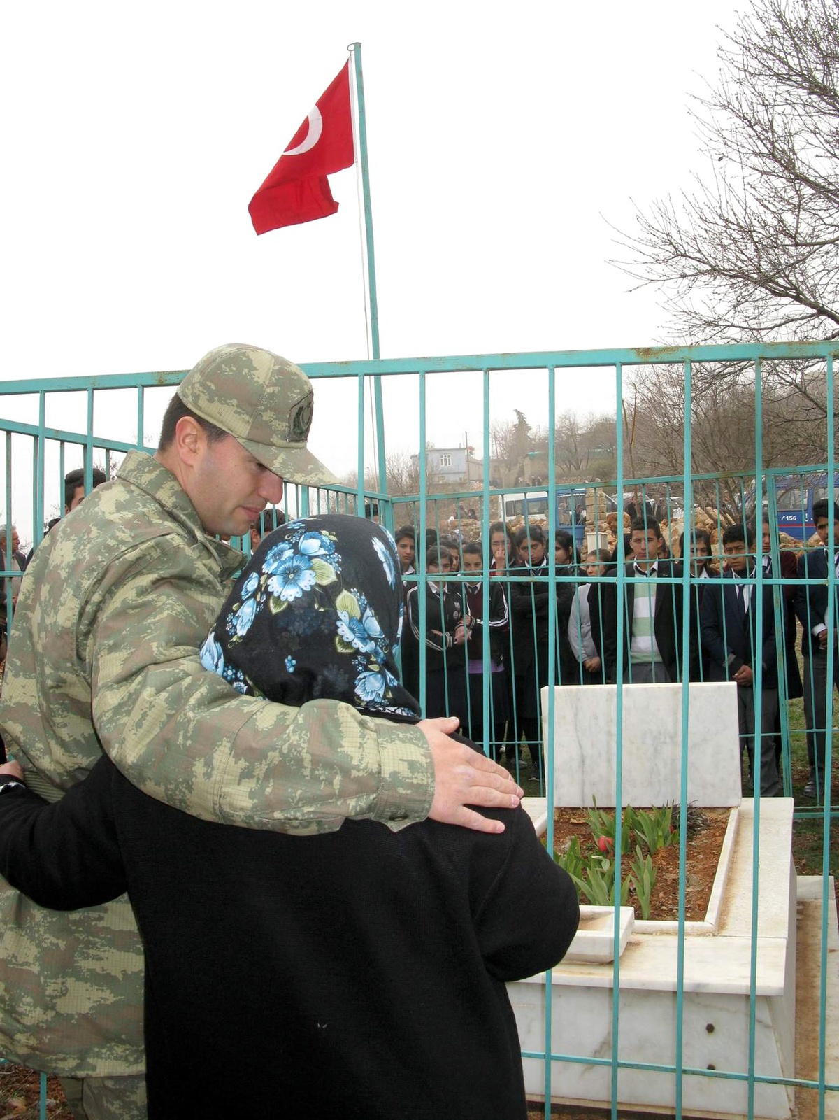 Araban Lisesi Öğrencilerinden Şehitlik Ziyareti