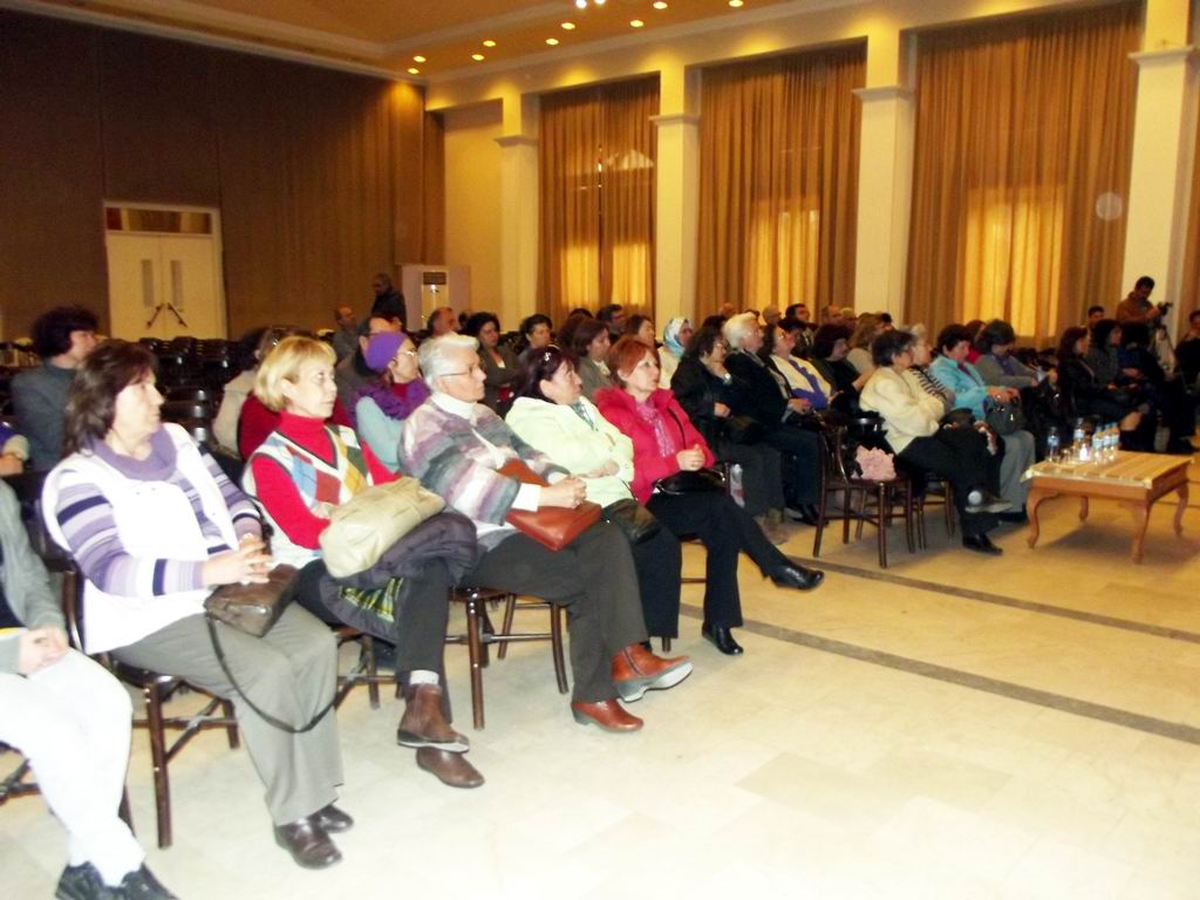 Ayvalıklı Kadınlar, Türkiyede Kadın Olmayı Sorguladı