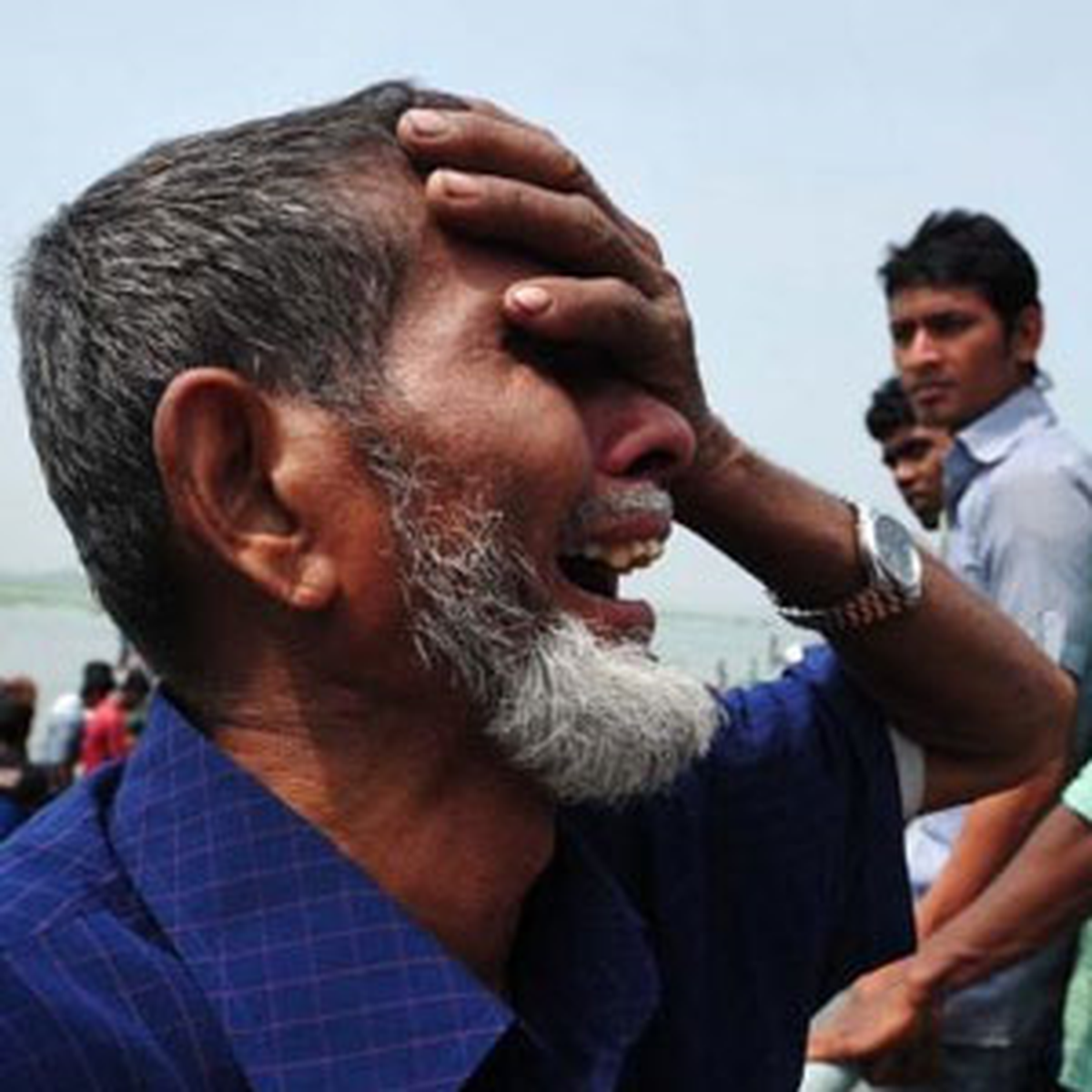 Bangladeş\'te Gemi Kazası