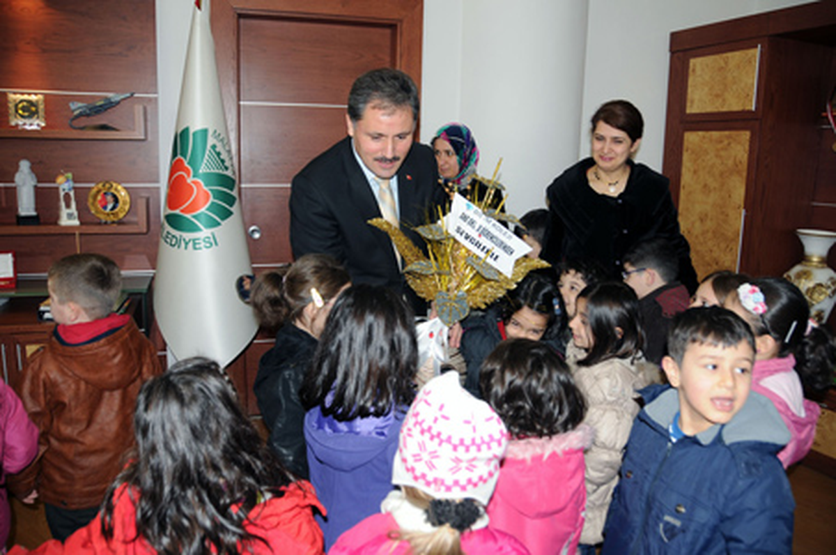 \'\'Başkan Amcamıza Teşekkür Ederiz\'\'