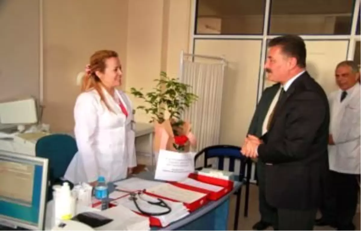 Belediye Başkanları Sağlık Çalışanlarını Unutmadı