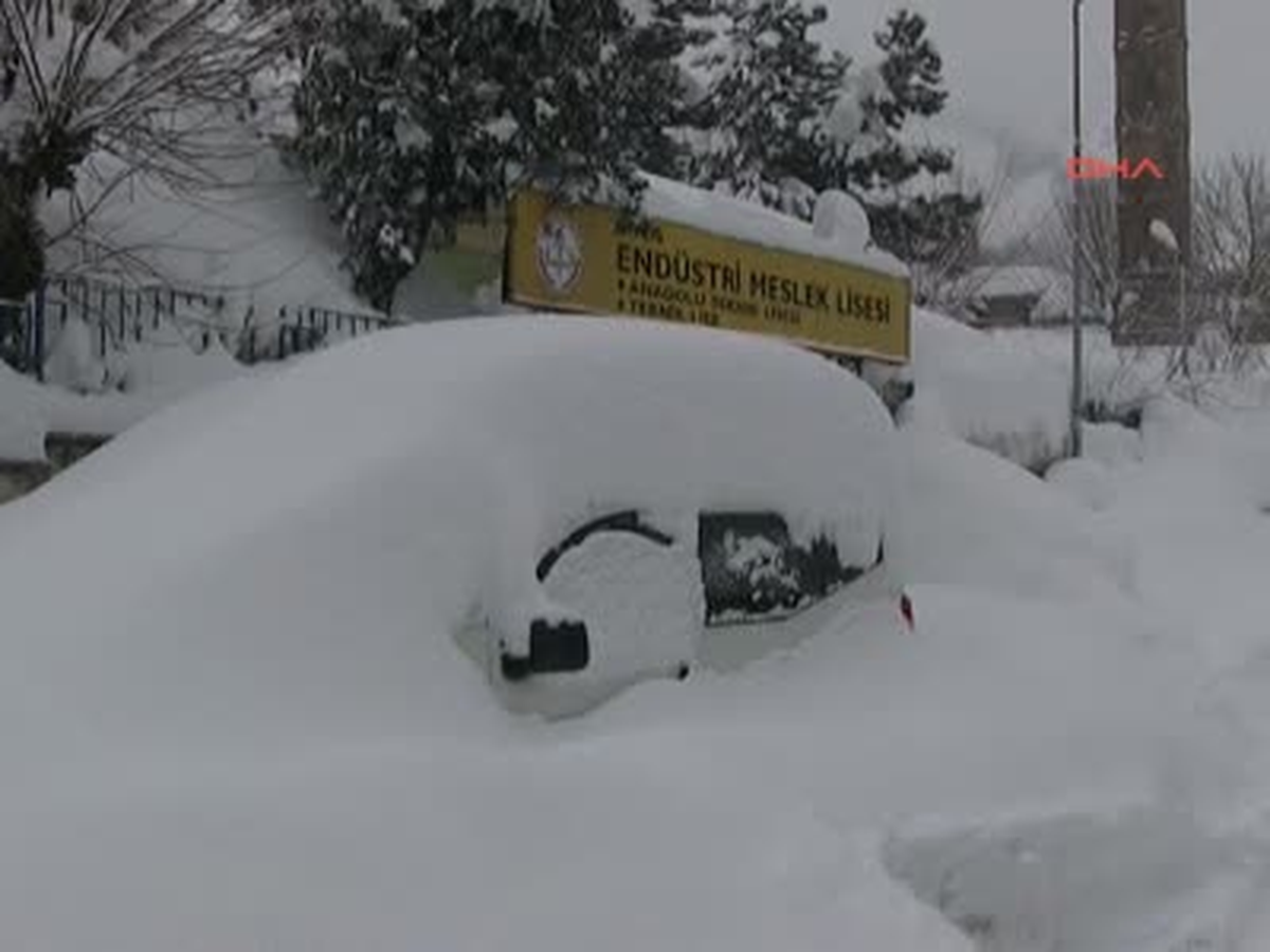Bitlis\'te Karla Mücadele Sürüyor