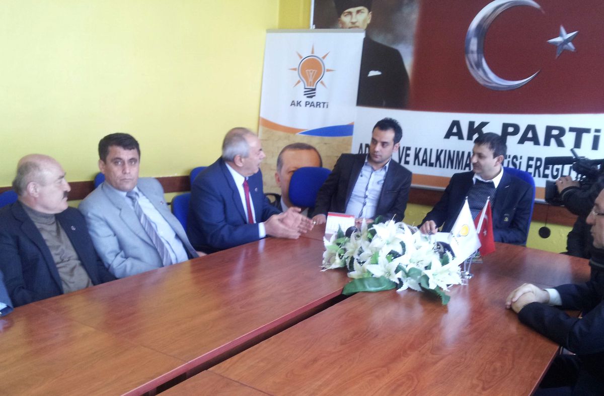 Ereğli\'de Oda Başkanlarından AK Parti\'ye Ziyaret