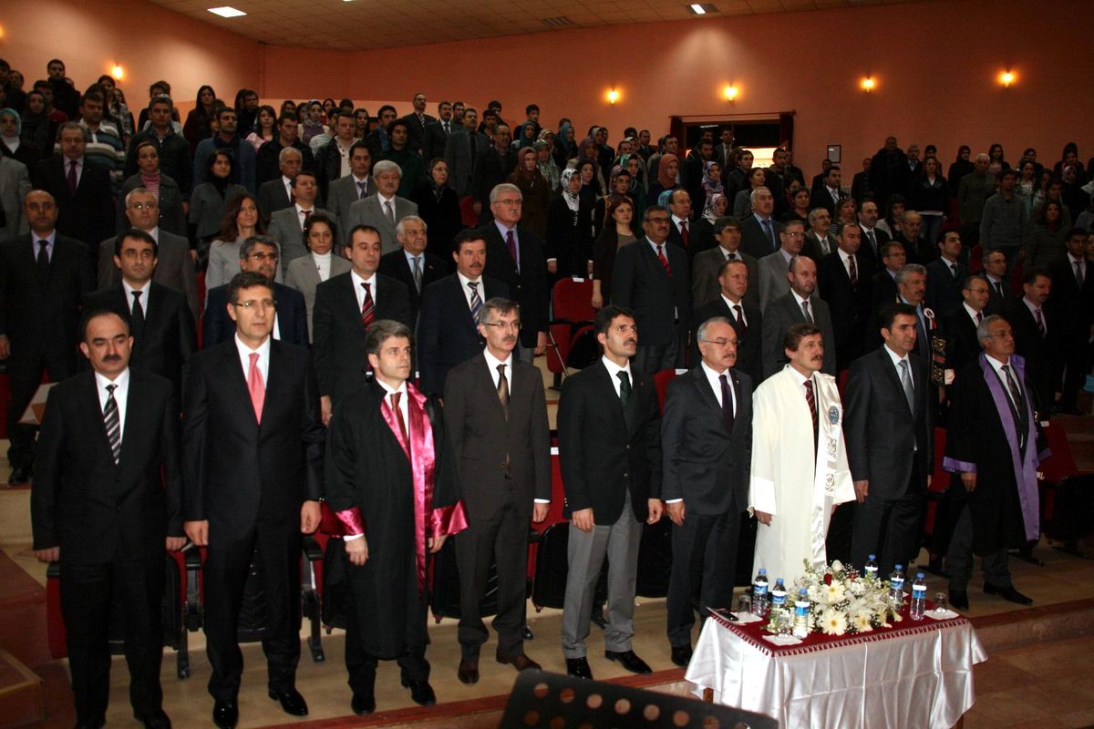 Erzincan Üniversitesi\'nde Tıp Bayramı Kutlandı