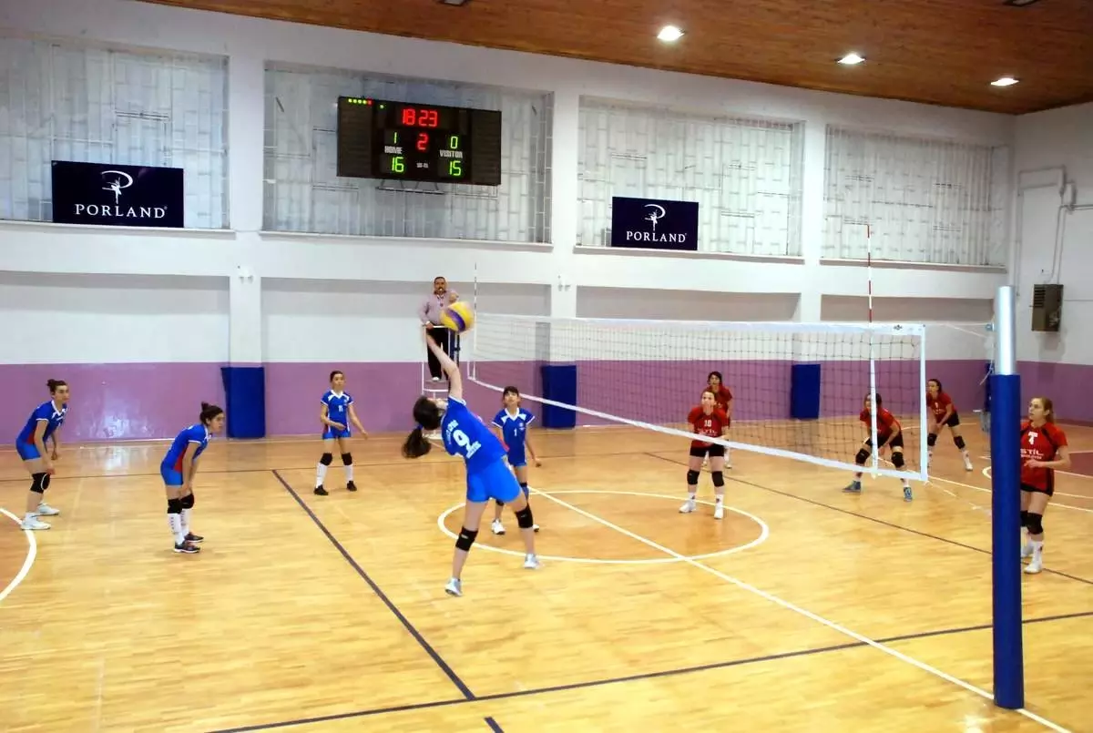 Güneşspor Voleybol\'da Bilecik Birincisi