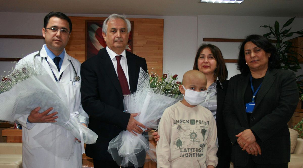 Hastane İlköğretim Okulu\'ndan Tıp Bayramı Kutlaması