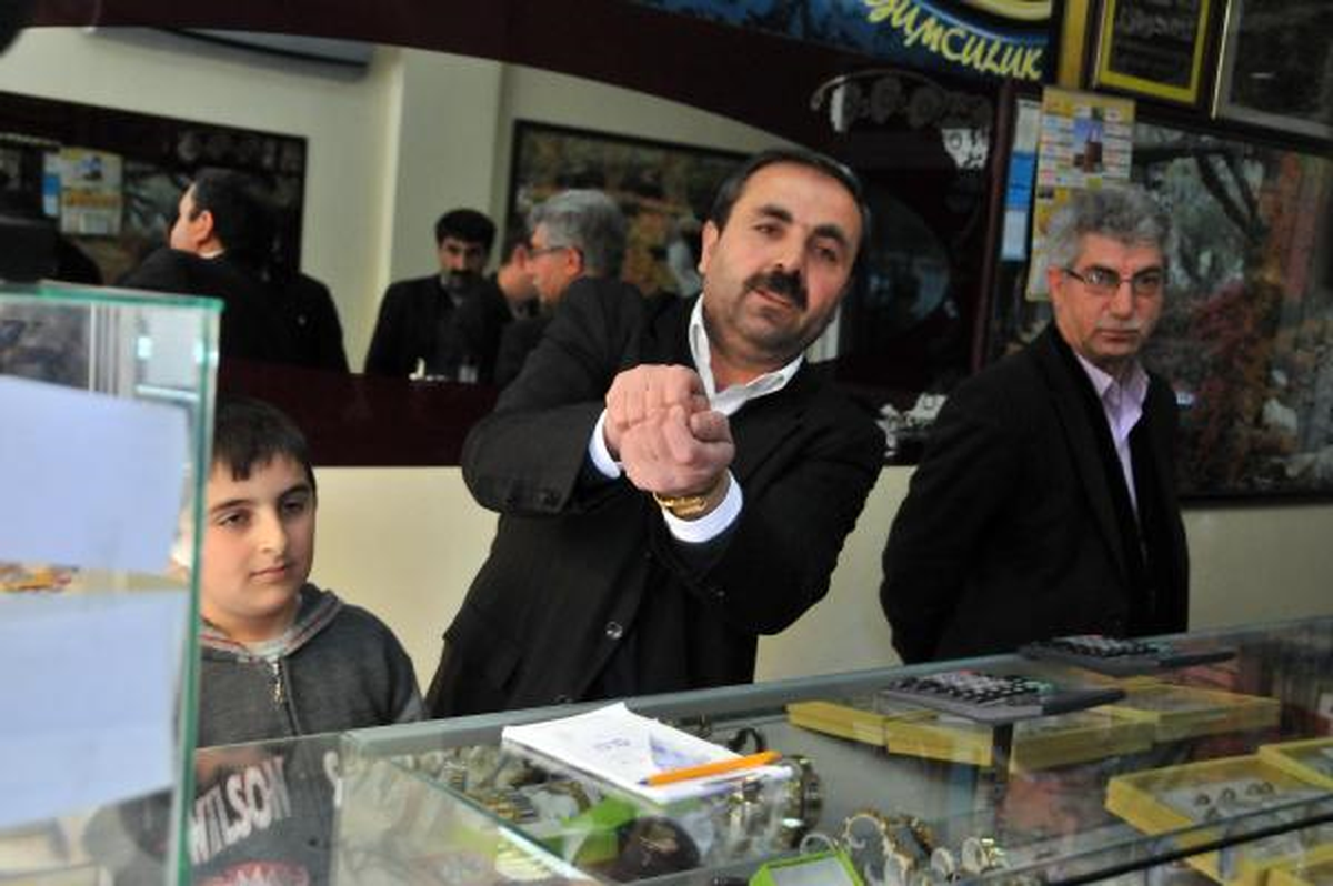 Silahlı Soyguncuyu Kaçırtan Kuyumcu: Bir Hafta Önce Provasını Yapmıştım