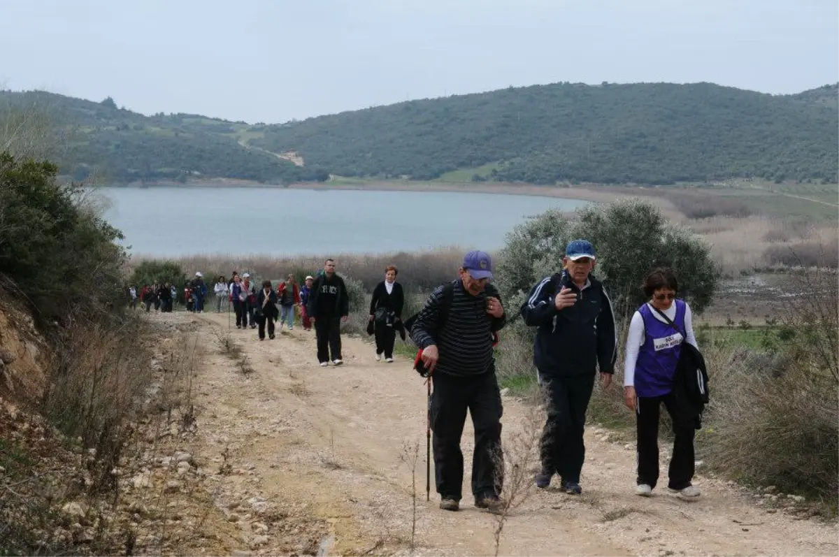 Sökeli Kadınlardan Doğa Yürüyüşü