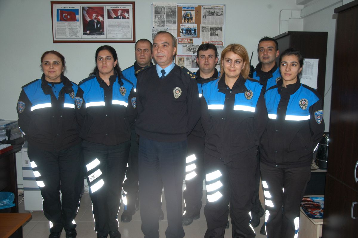 Toplum Destekli Polisler Şube Oldu