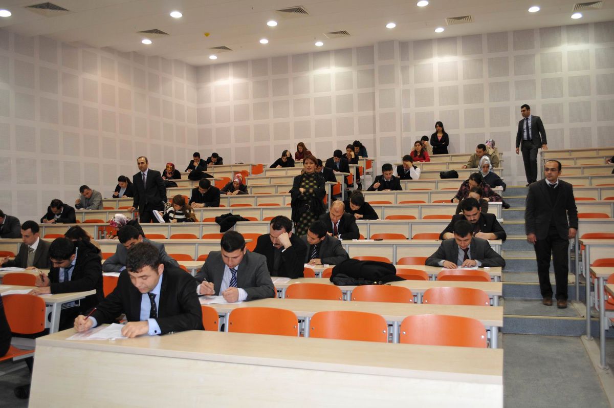 Üniversitede Aday Memur Eğitimi Başarıyla Tamamlandı