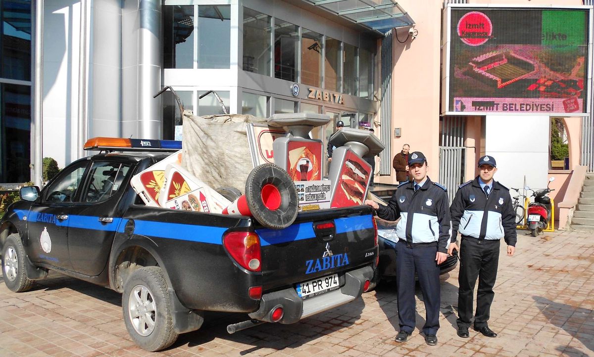 Zabıtadan İşgalcilere Uyarı