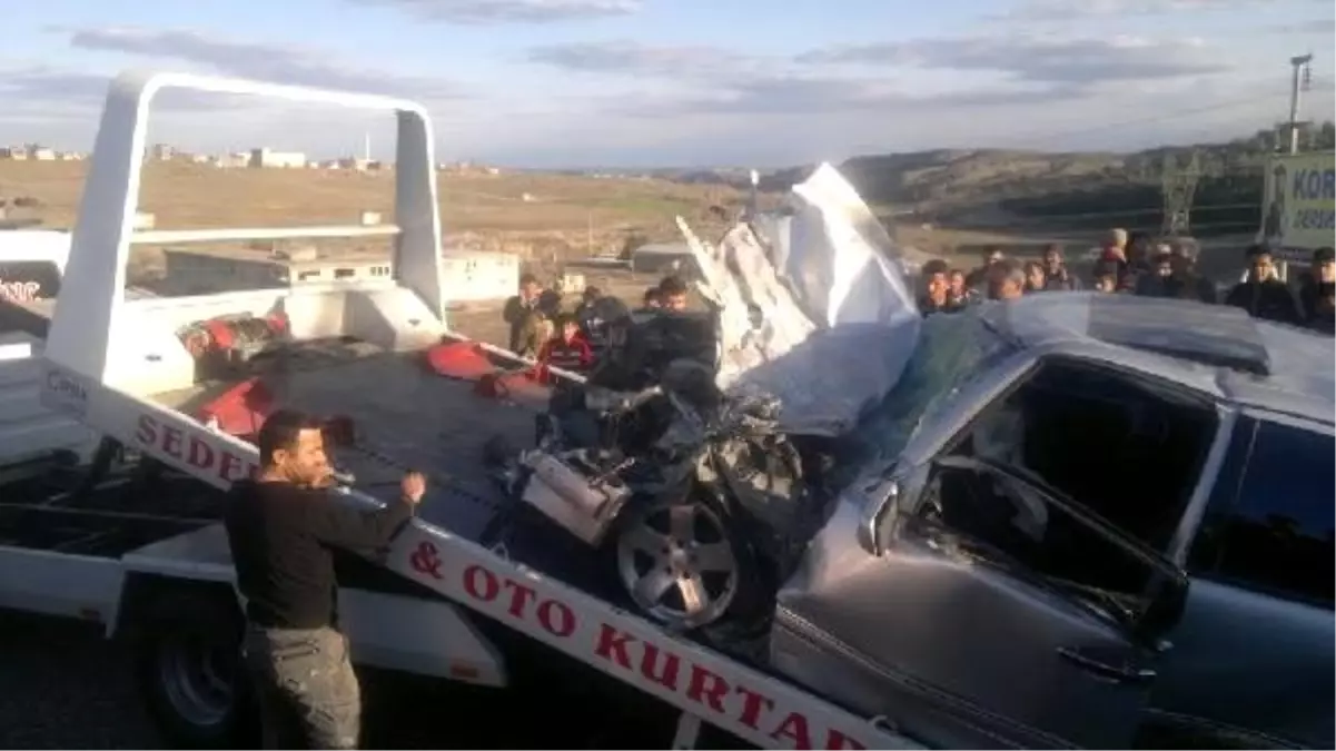 Adıyaman'da Zincirleme Kaza: 4 Yaralı