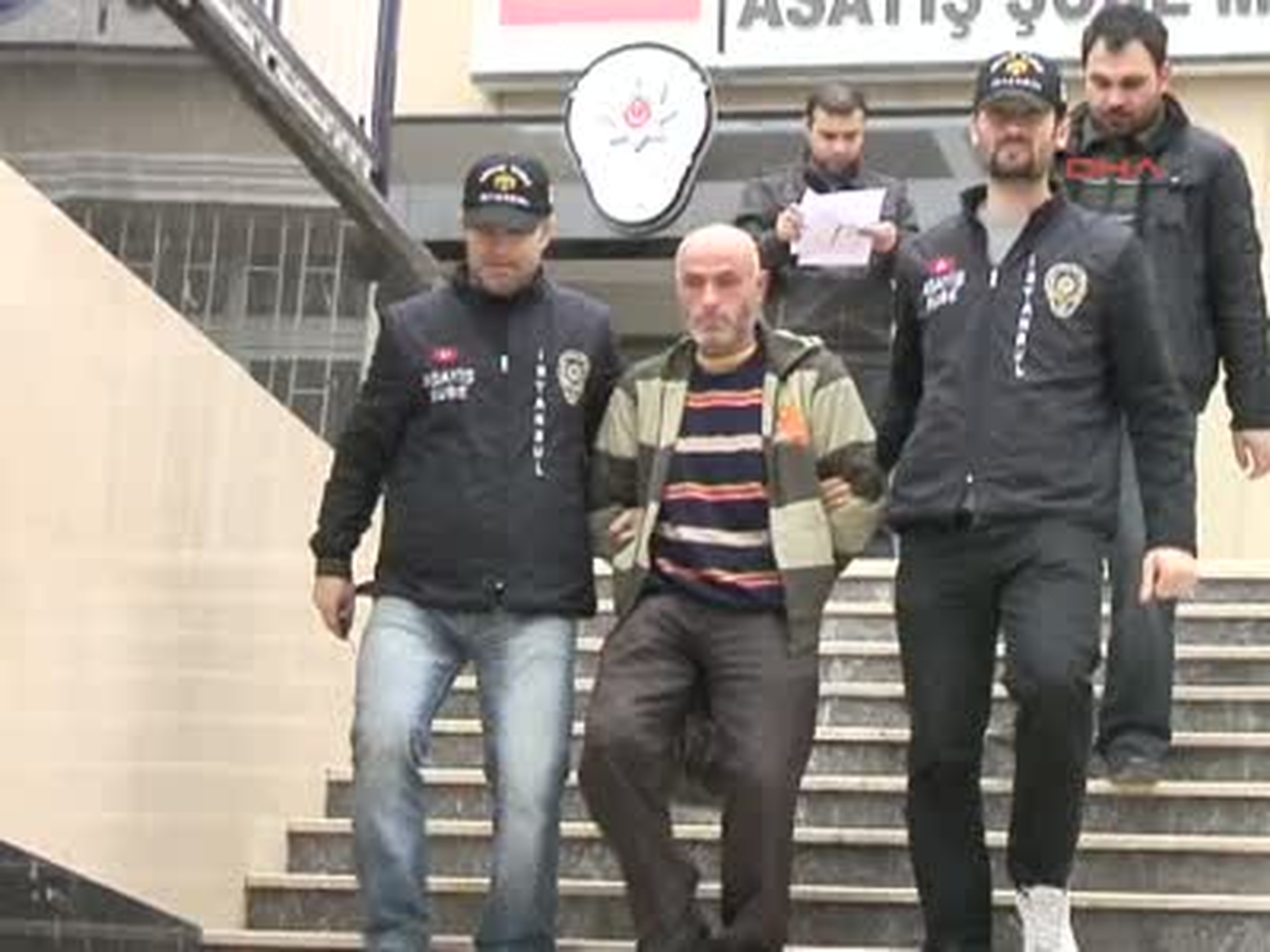 Boşandığı Eşiyle Evlilik Hazırlığı Yapan Kişiyi Öldürdü