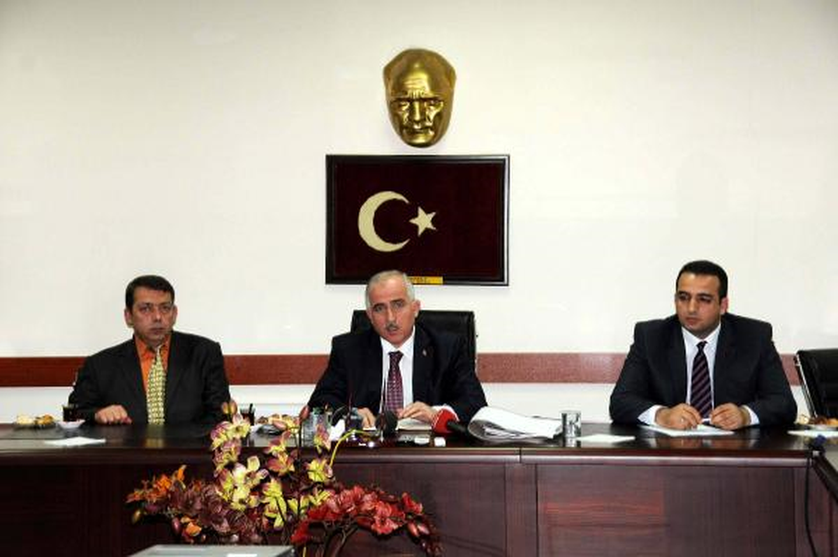 Çanakkale Zaferi\'ne Kürtçe Açılım
