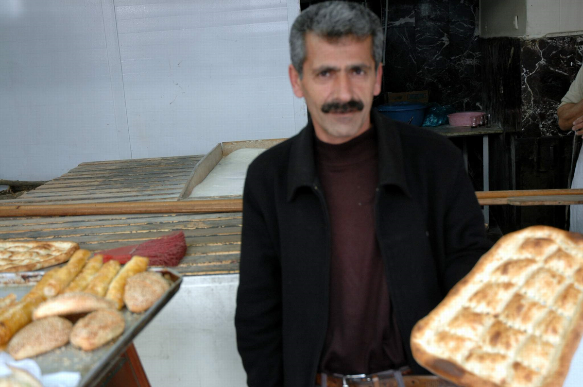 Diyarbakır\'da Ekmek Yine 1 Tl