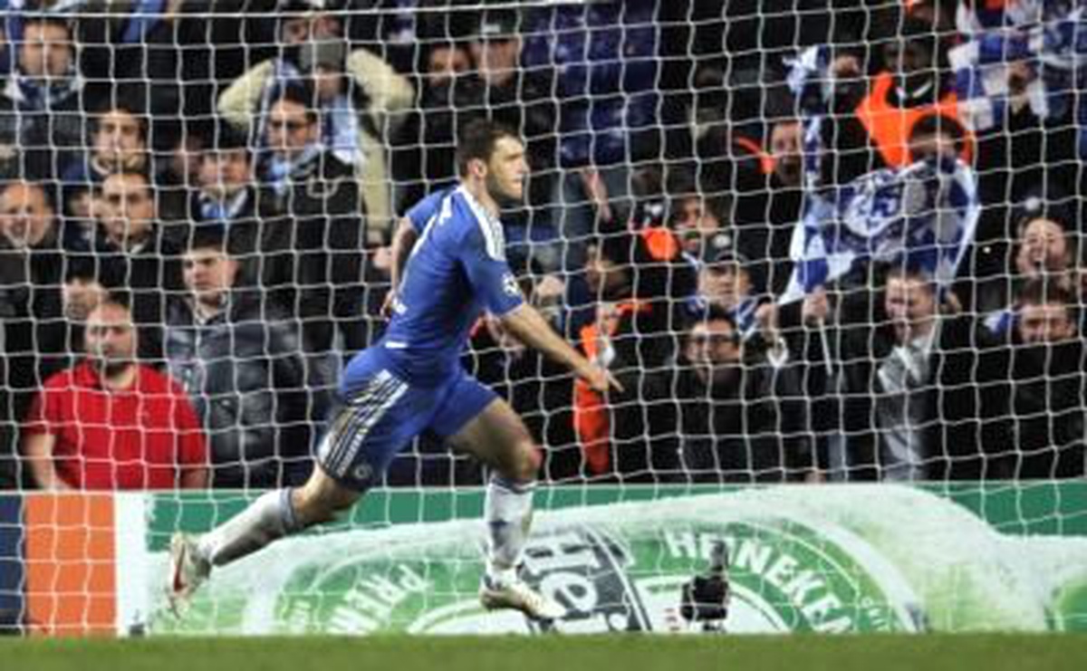UEFA\'da Son Finalistler Belli Oldu