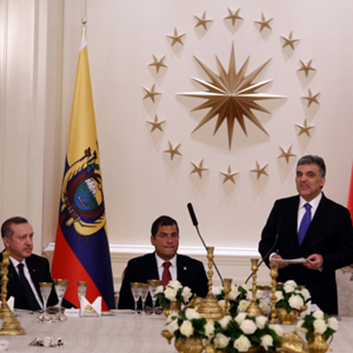 Gül, Ekvador Cumhurbaşkanı Correa Onuruna Yemek Verdi