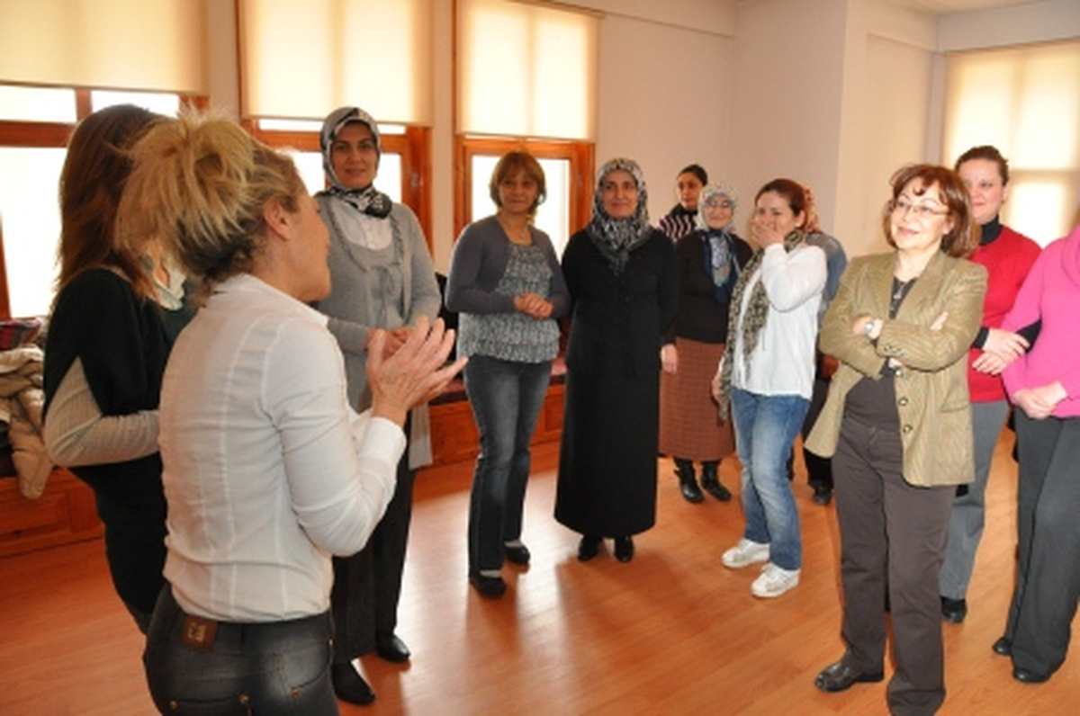 Kadına Şiddete "Evdegül" Projesiyle Önlem