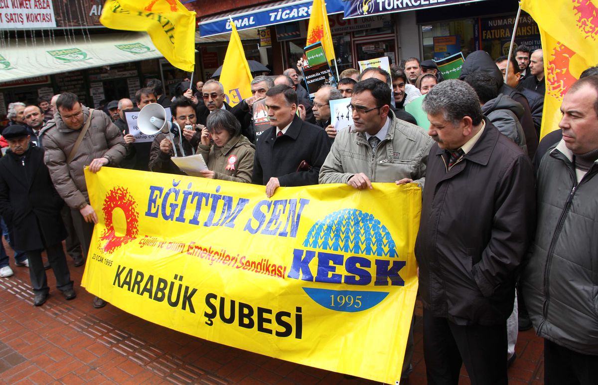 Karabük Eğitim-Sen\'den \'4+4+4\' Tepkisi
