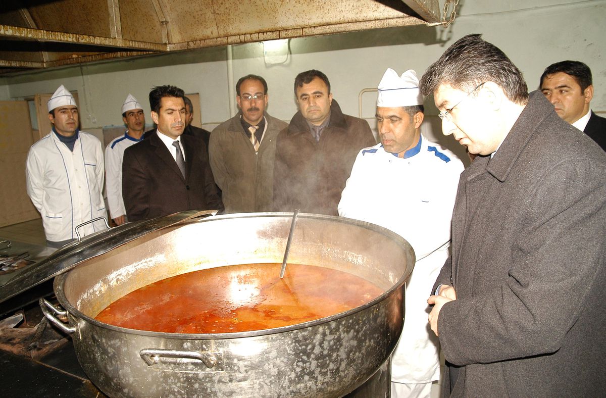 Kaymakam Öğretmen Okulunu Denetledi