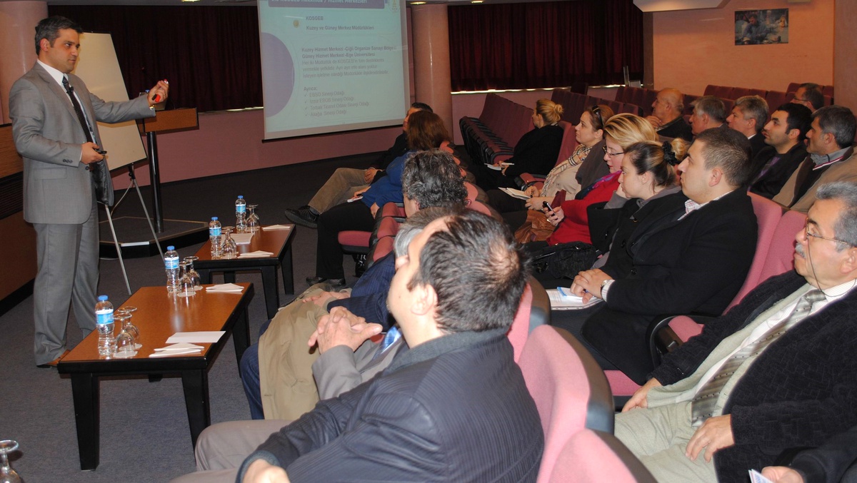 Kemeraltı Esnafına Kosgeb Semineri