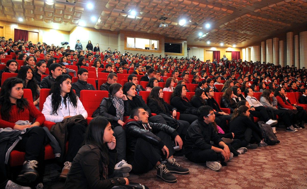 Kepez\'den 10 Bin Adaya Motivasyon Semineri