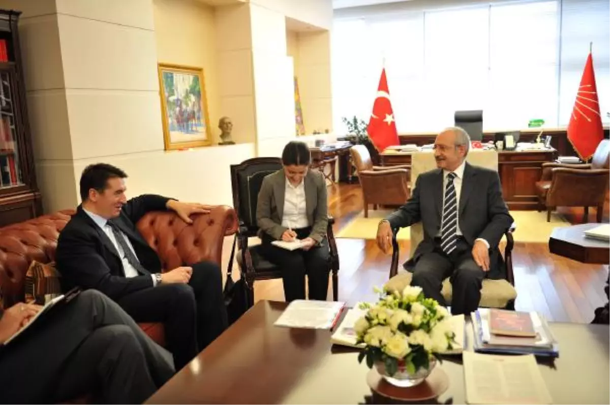 Kılıçdaroğlu, Sırbistan ve Pakistan Büyükelçileri ile Görüştü