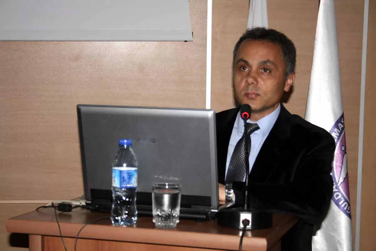 'Kuşlar ve Fotoğrafçılık' Konferansına Büyük İlgi