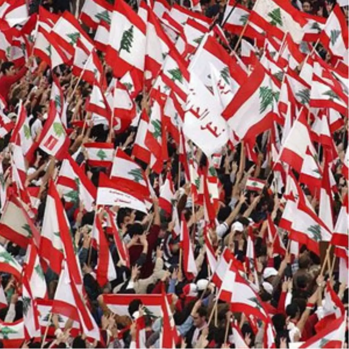 Lübnan\'da \'Sedir Devrimi\'nin Yıldönümü Kutlandı