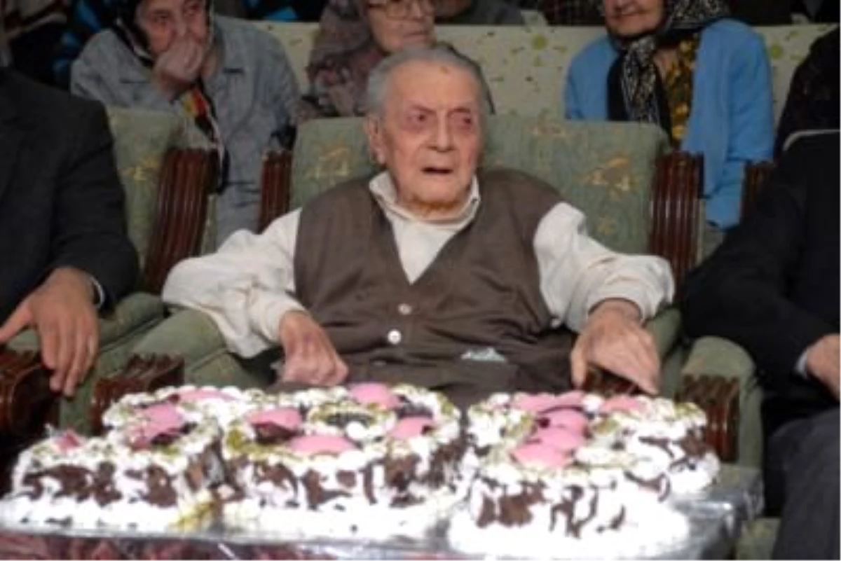 Mehmet Dede 105 Yaşına Girdi