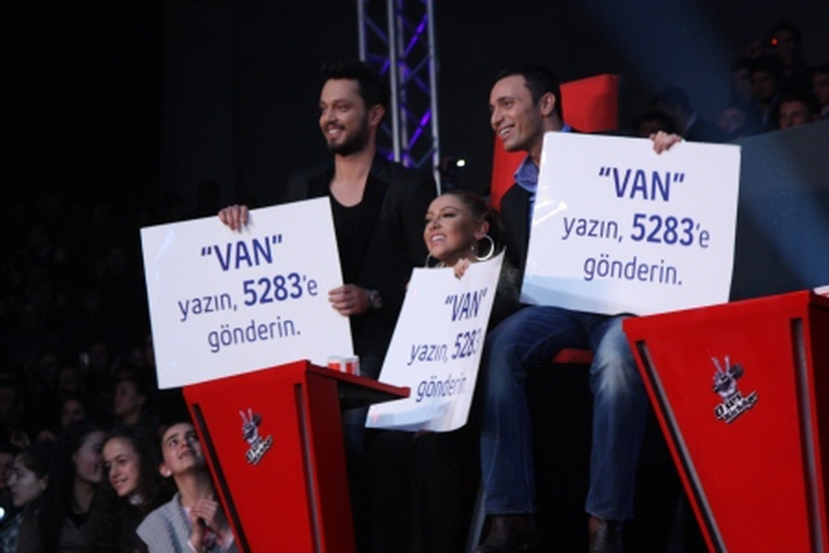 "O Ses Türkiye" Finalistleri, Şarkılarını VAN İçin Seslendirdi