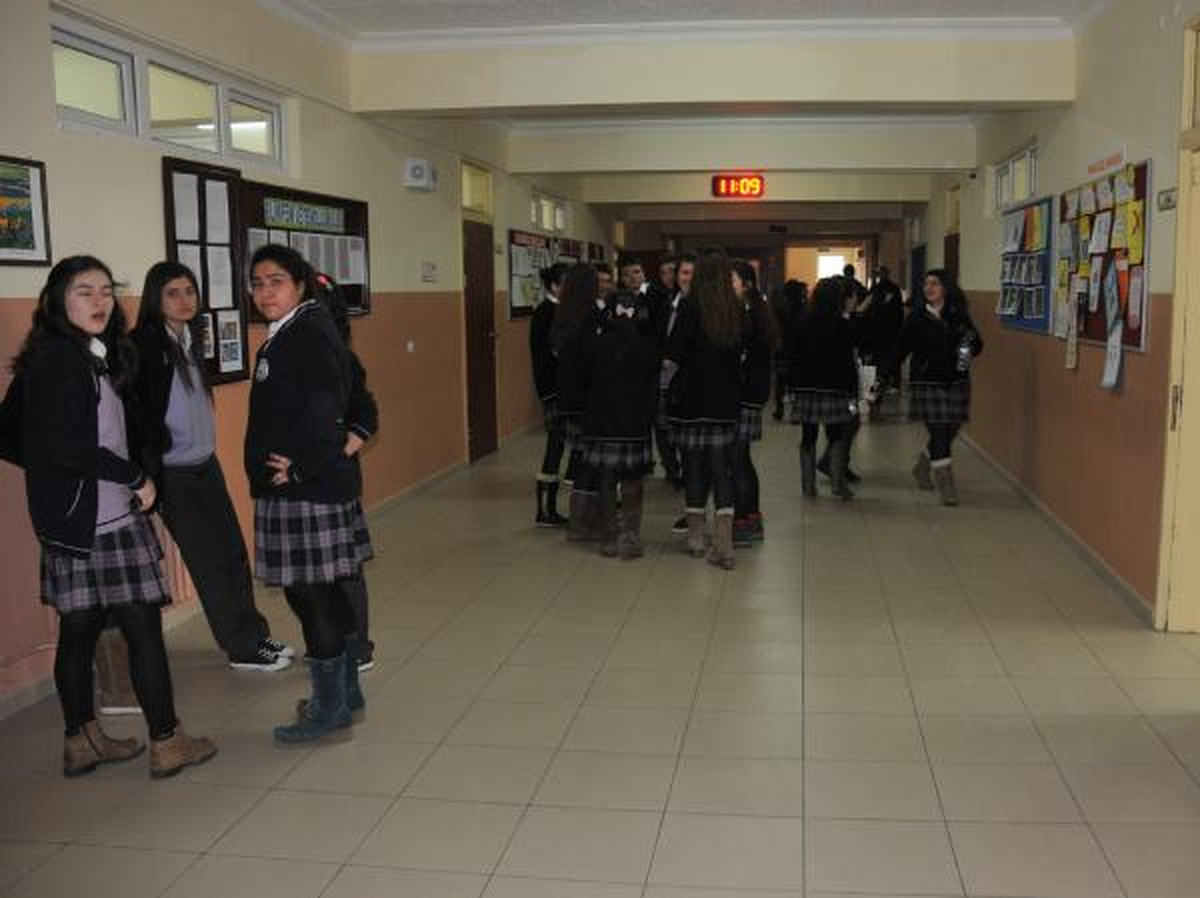 Öğrencilerin İsteğiyle Bu Okulda Zil Kaldırıldı