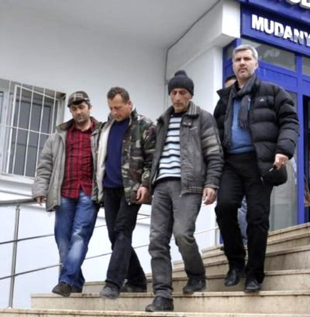 Rize'de Cinayet İşlediği İddiasıyla Aranan Şüpheli Mudanya'da Yakalandı