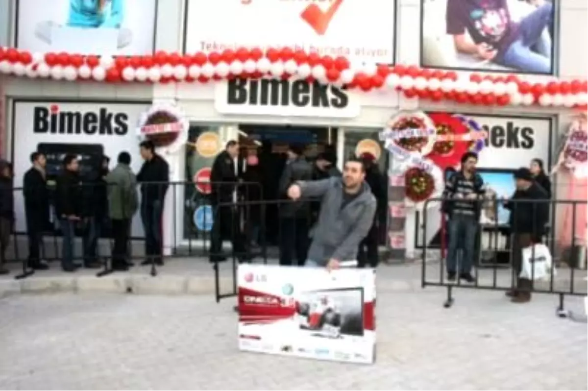 Teknoloji Mağazaları Zinciri Bimeks, 56. Şubesini Sivas\'a Açıyor