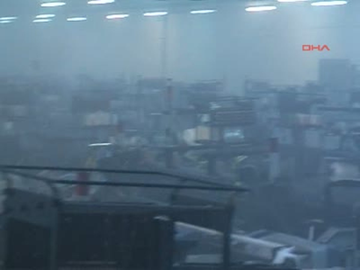 Tekstil Fabrikasında Tutuşan Kumaşlar Panik Yarattı