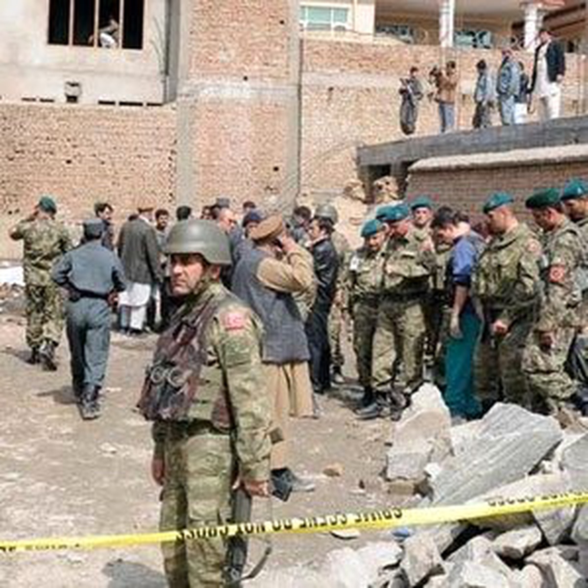 Afganistan\'da Türk Helikopterinin Düşmesi Milli Savunma Bakanı Yılmaz."Sikorsky Helikopterinin...