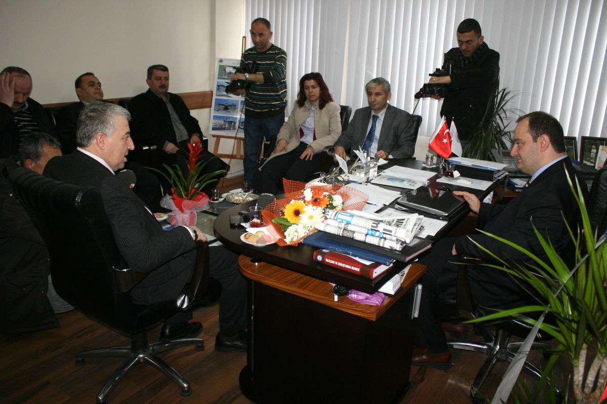 AK Parti\'den Sağlık Müdürlüğüne 14 Mart Tıp Bayramı Ziyareti