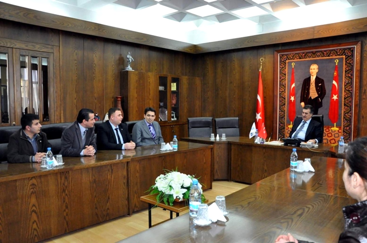 AK Parti Merkez İlçeden Vali Al'a Ziyaret