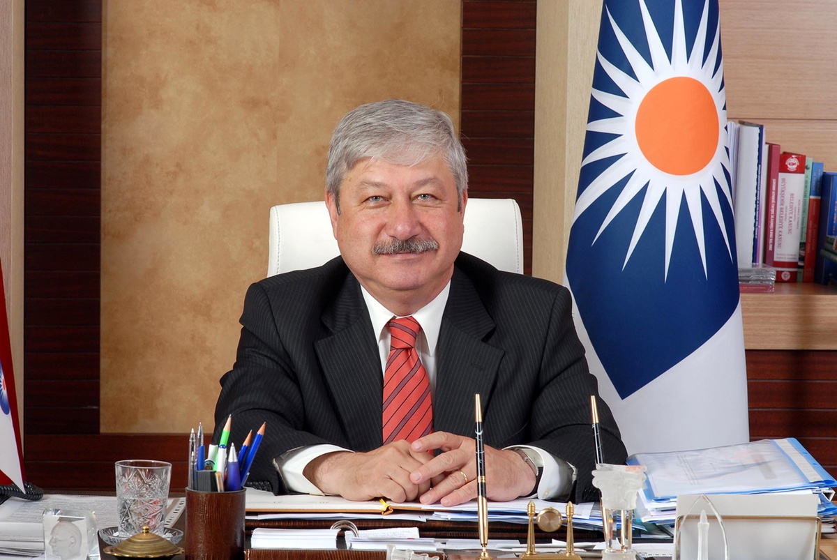 Akaydın, "Çanakkale\'de Destan Yazanlara Minnettarız"