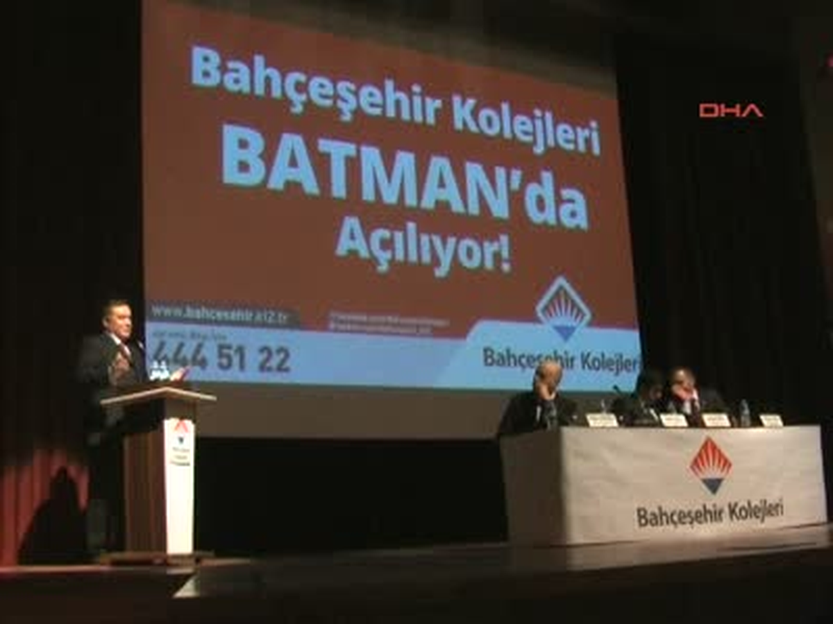 Enver Yücel: Kanunlar Elverseydi Kürtçe Seçmeli Ders Verirdik