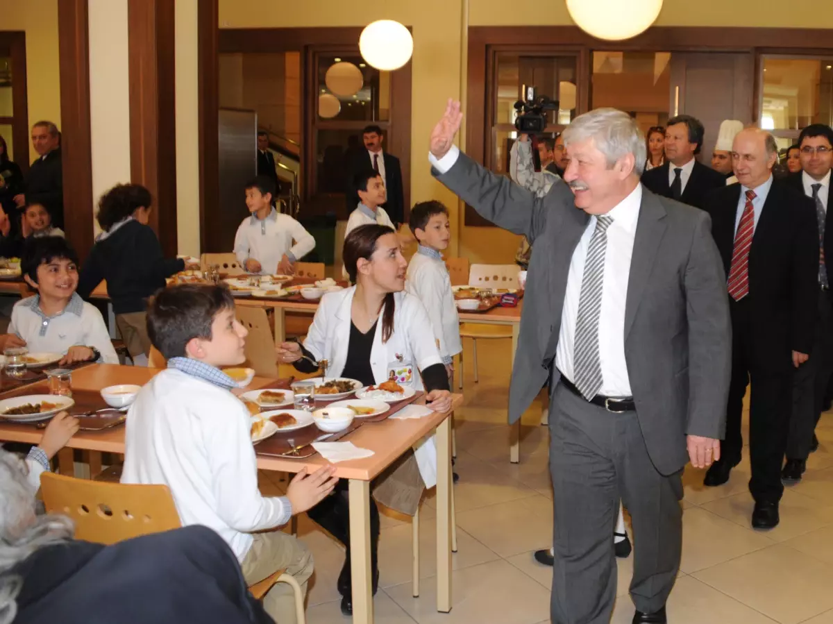 Başkan Akaydın Öğrencilerle Buluştu