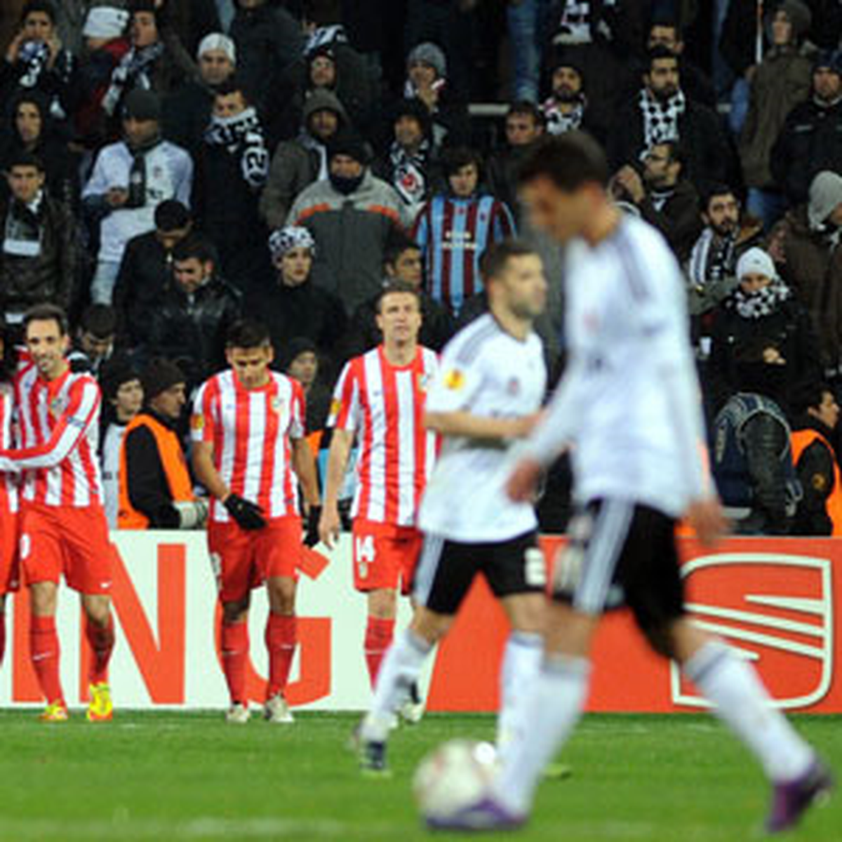 Beşiktaş Havlu Attı