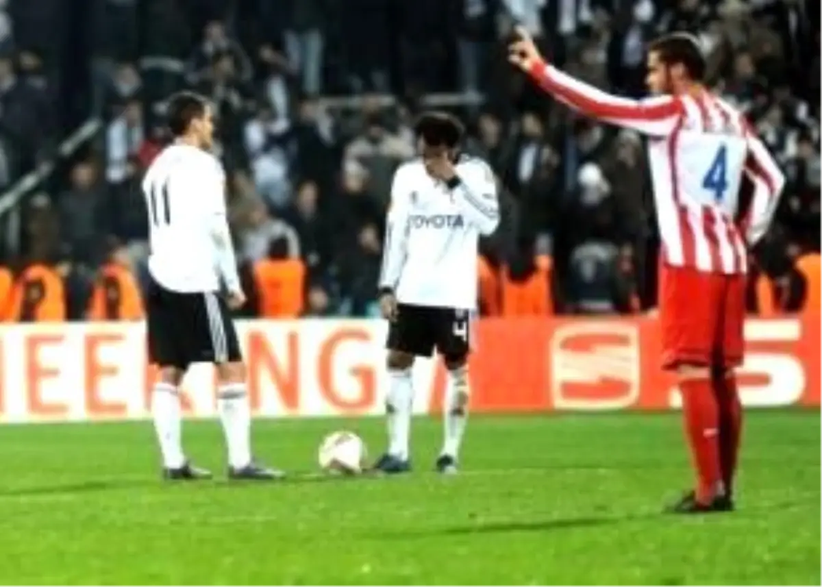 İnönü Stadı\'nda İlk 11\'ler!