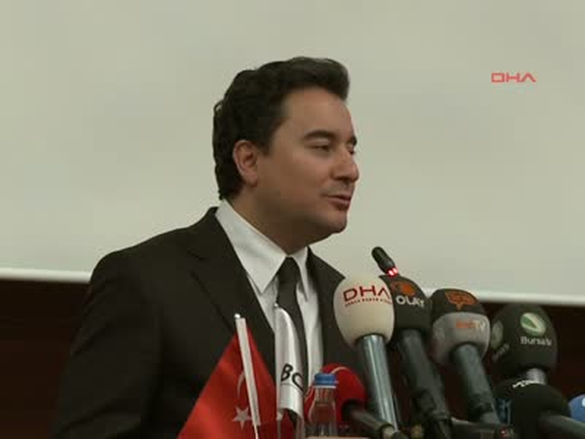 Babacan, Bursa\'da Sanayicilerle Buluştu