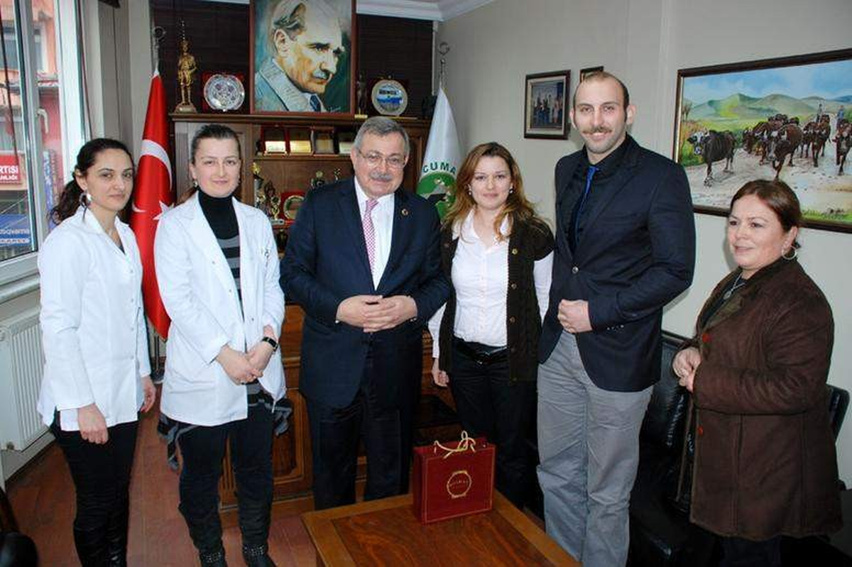 Doktorlardan Başkan Gülşen'e Ziyaret