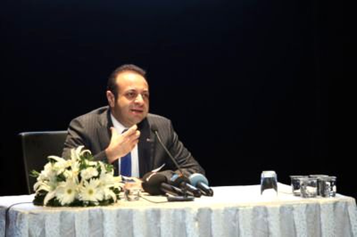 Egemen Bağış, Kıbrıs Rum Yönetimi'ni 23 Nisan Çocuklarına Benzetti