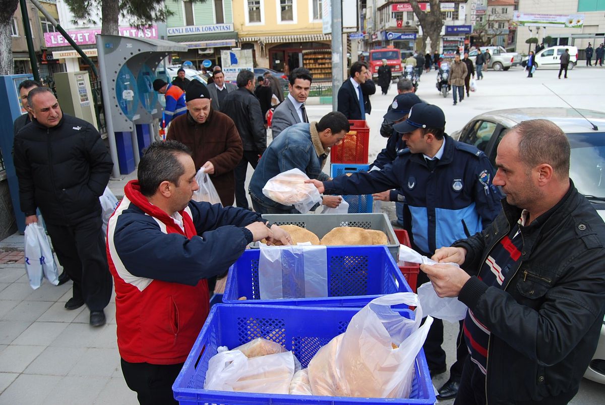 Gemlik Belediyesi\'nden Şehitler İçin Mevlit