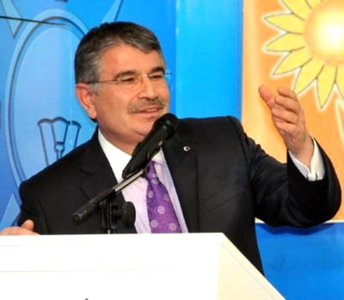 İçişleri Bakanı Şahin: "İstanbul Emniyet Müdürümüz Sayın Çapkın Arkadaşımız Görevinin Başındadır"