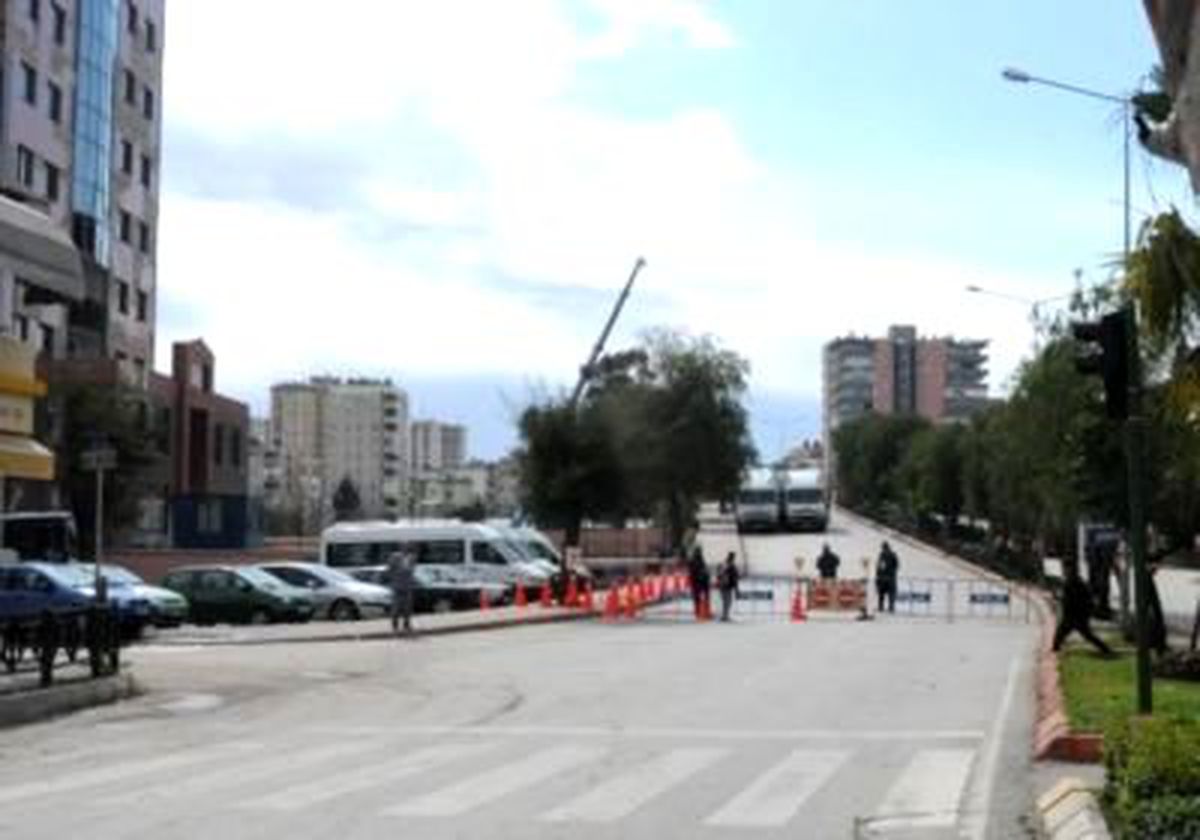 Adana\'da James Bond Çilesi