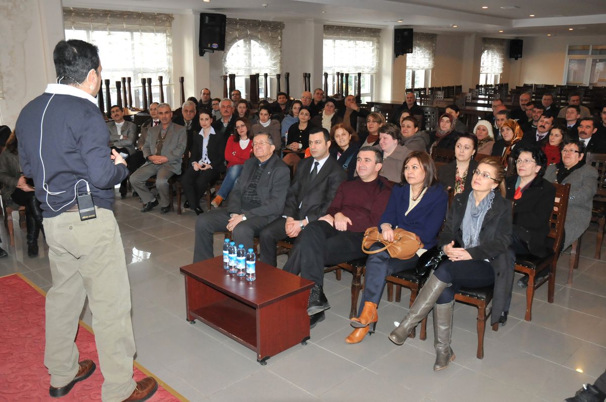 Kişisel Gelişim Uzmanı İzgören Akçakoca\'da